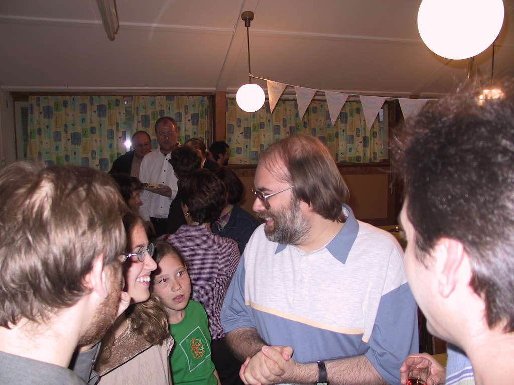 Ren�, Monika, Vanessa, Bj�rn, C�line, Petr, Norma(?), Gabriela, Ralph, Annemarie, Patrik, Claudio, Daniel, Andrea